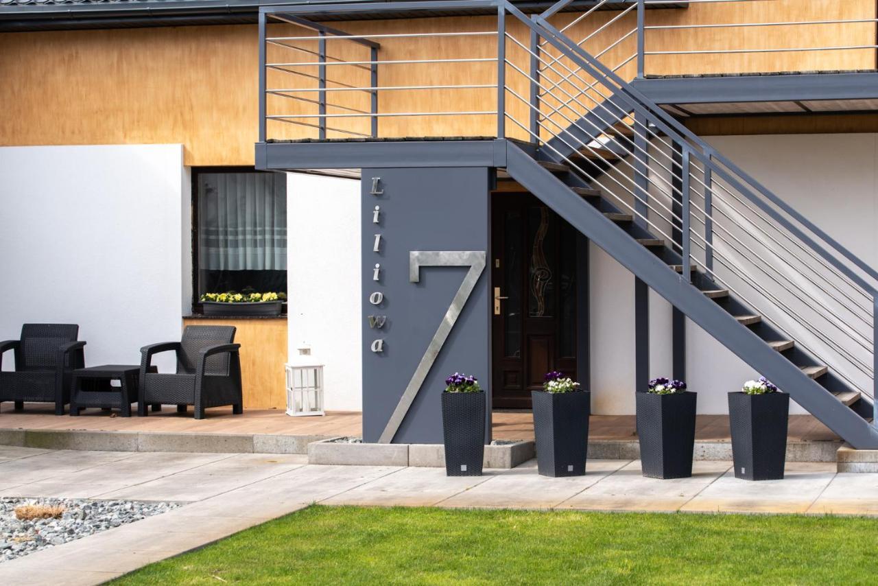 Róża Bałtyku - Apartamenty i Pokoje Dębki Exterior foto