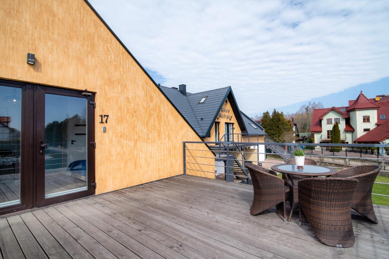 Róża Bałtyku - Apartamenty i Pokoje Dębki Exterior foto